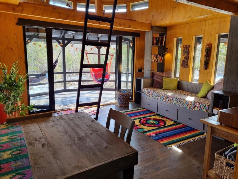 Villa Sambliku Treehouse à Jogisoo Extérieur photo